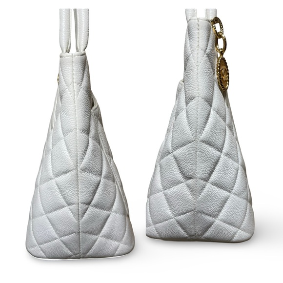 CHANEL Caviar Quilted Medallion Tote White - Picture 8 of 15